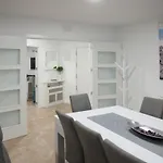 4bedrooms