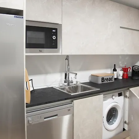 4bedrooms Lejlighed *