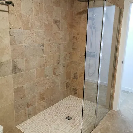 4bedrooms Apartment