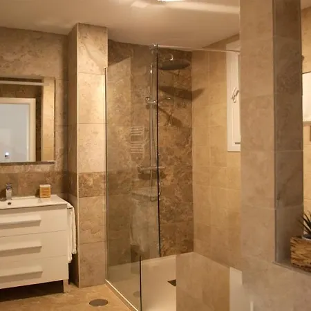 4bedrooms 公寓 *